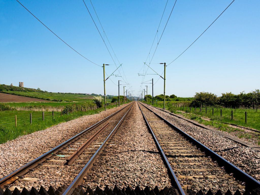 Agreement on EU Grant for Construction of Belgrade-Nis Railroad Signed